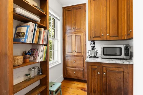 $1,625,000 | 17 Highland Street, Dedham, MA 02026