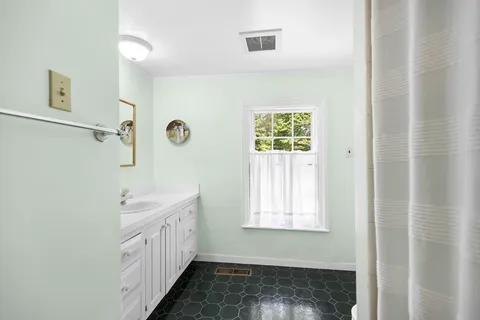 $1,625,000 | 17 Highland Street, Dedham, MA 02026