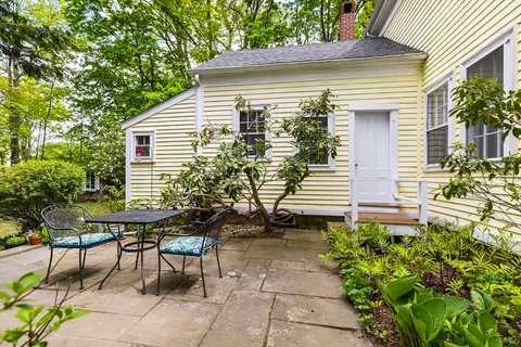 $1,625,000 | 17 Highland Street, Dedham, MA 02026