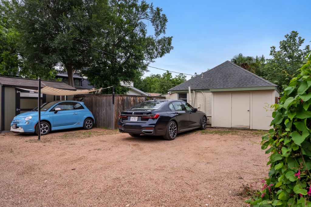 1908 West 37th Street Austin, TX 78731 - Photo 33 of 37