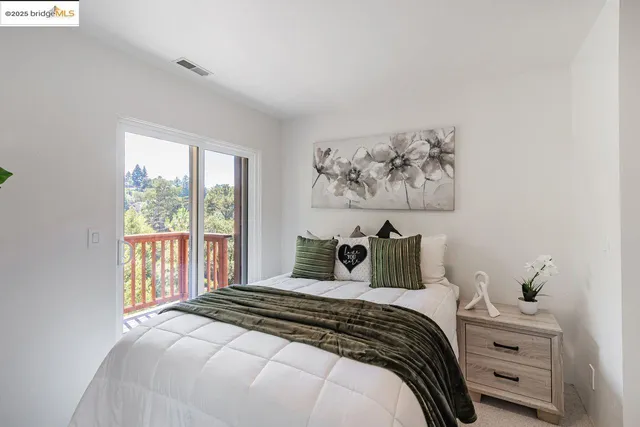 $1,199,000 | 6659 Exeter Drive, Oakland, CA 94611