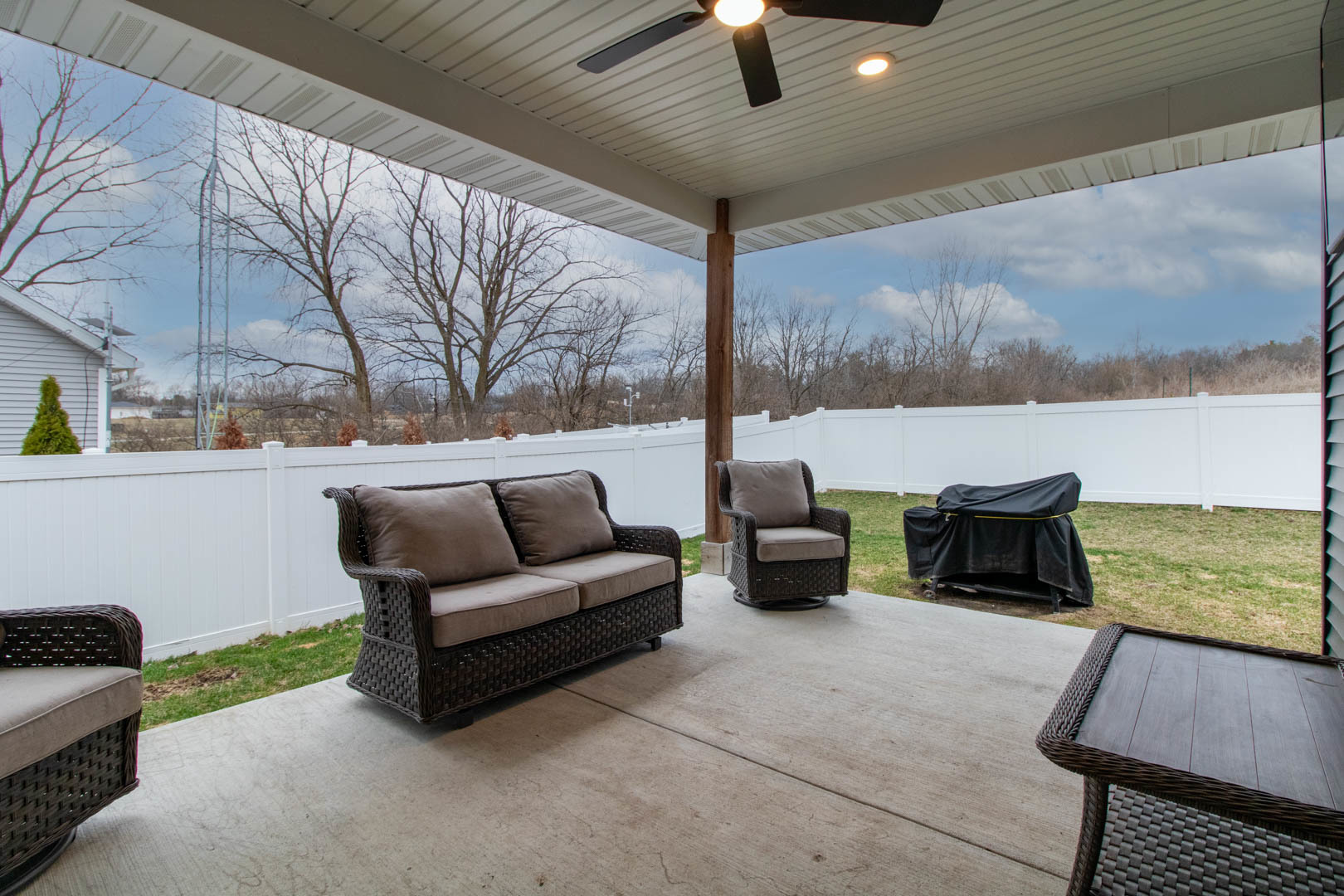 300 Raef Road Downs, IL 61736 - Photo 2 of 47 a living room with furniture and a couch