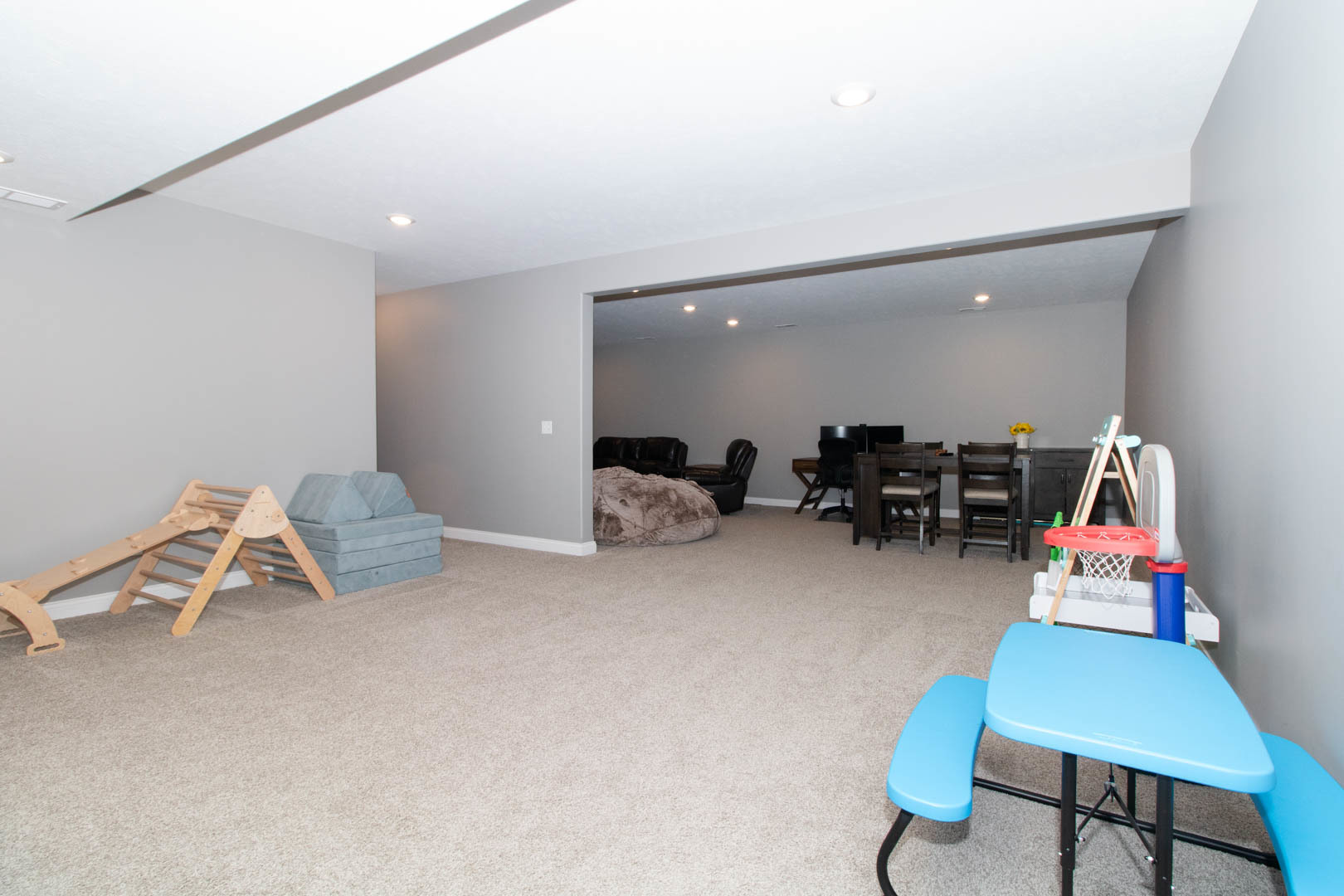 300 Raef Road Downs, IL 61736 - Photo 32 of 47 a room with furniture and gym equipment