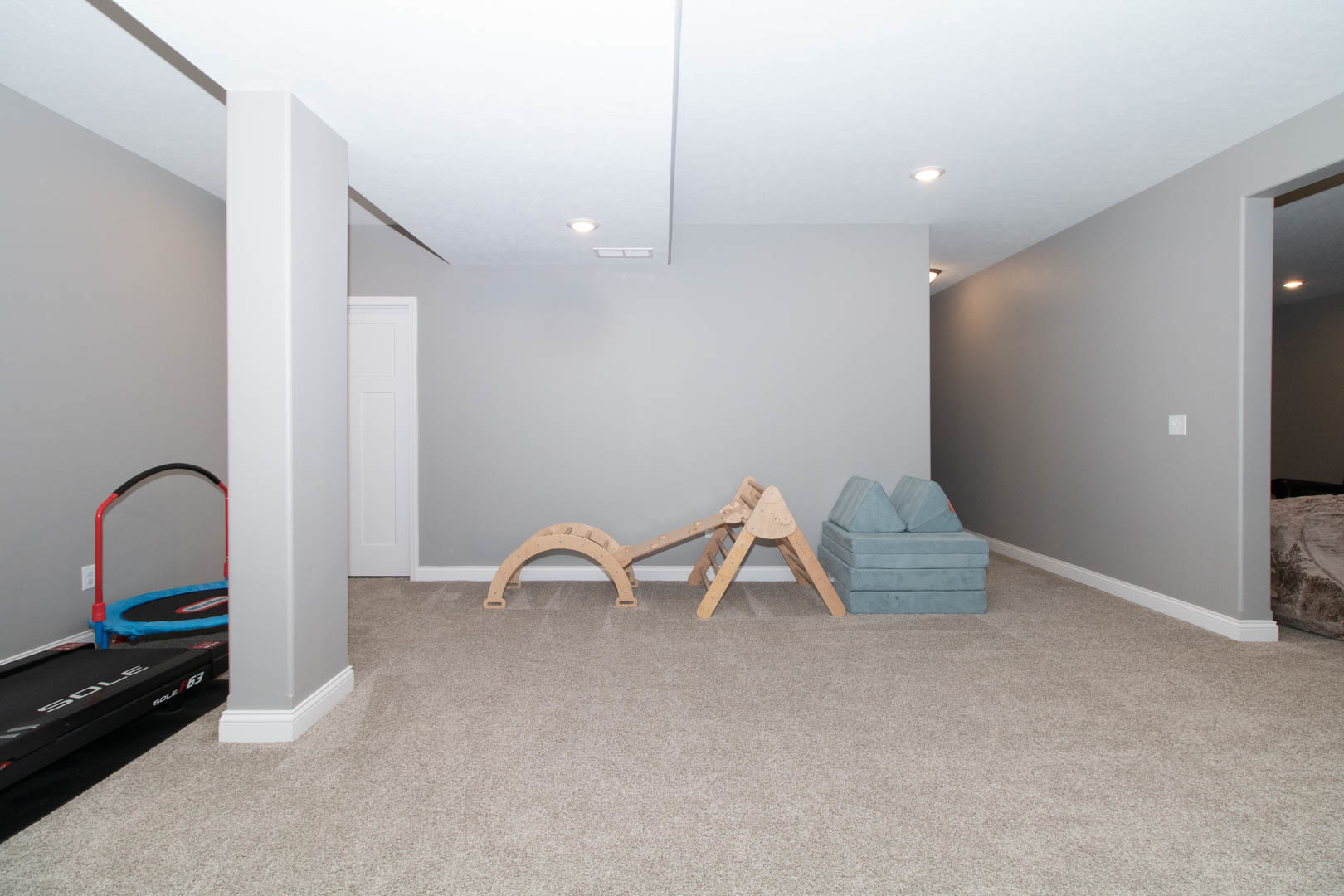 300 Raef Road Downs, IL 61736 - Photo 33 of 47 a living room with furniture