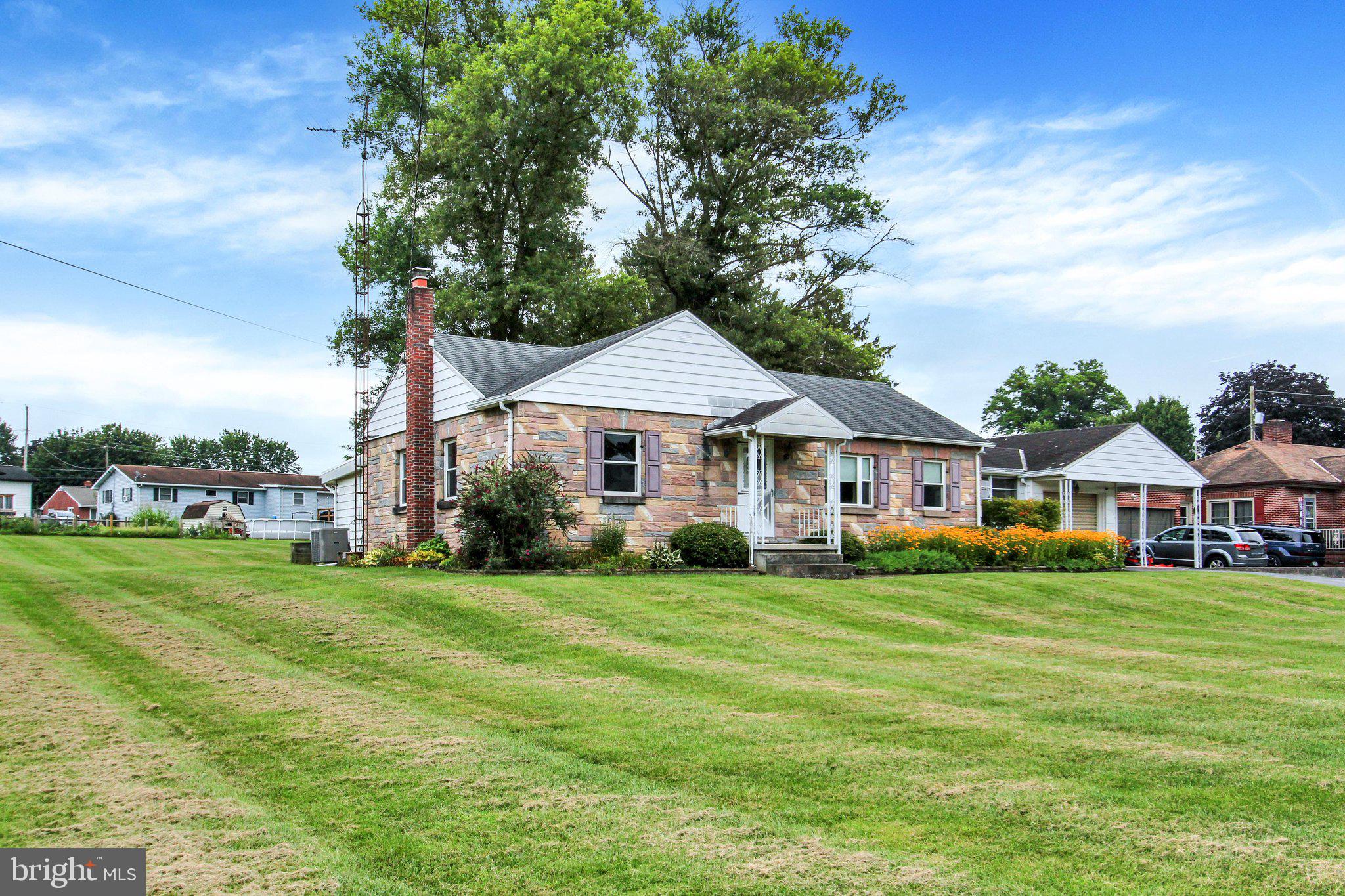 13038 Welty Road Waynesboro, PA 17268 - Photo 2 of 30 Front
