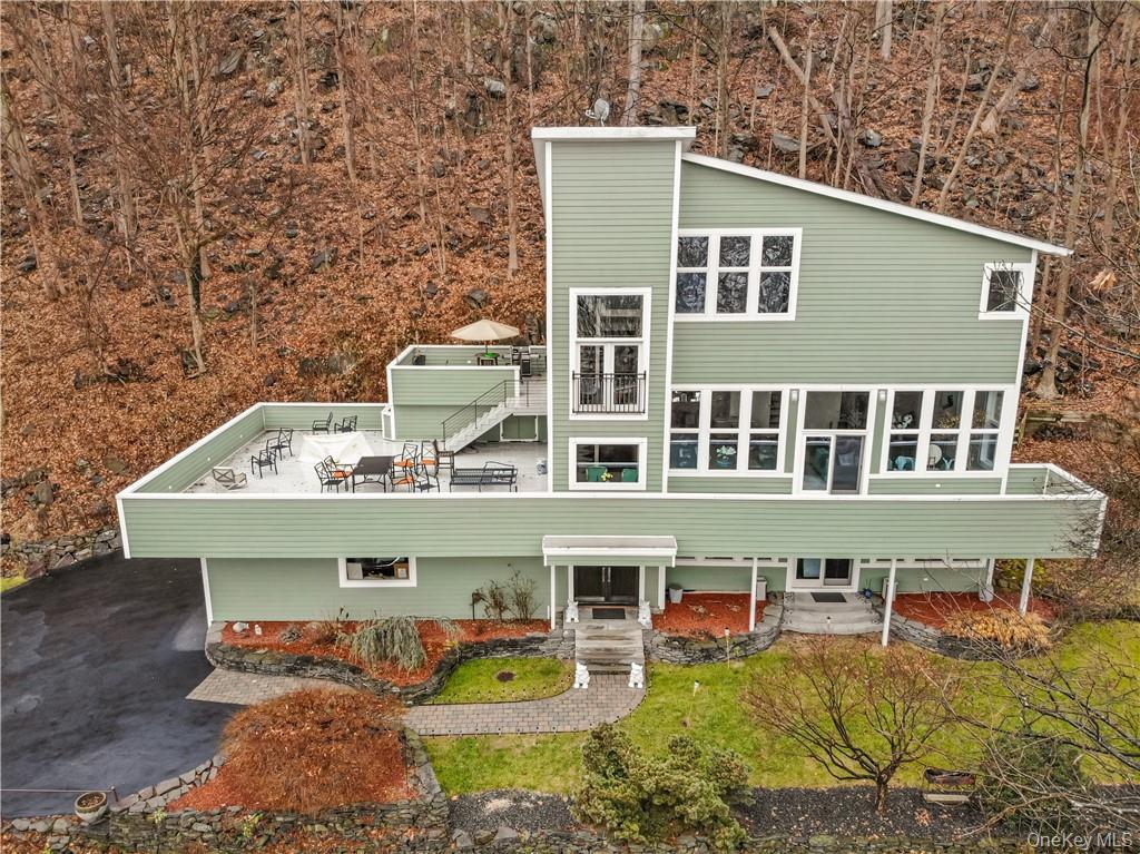 910 Rte 9W Nyack, NY 10960 - Photo 1 of 36 Casa Verde!