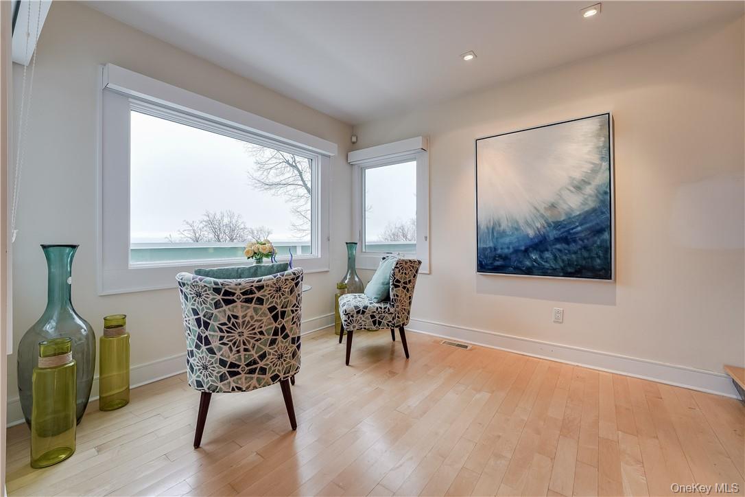 910 Rte 9W Nyack, NY 10960 - Photo 15 of 36 3rd Landing