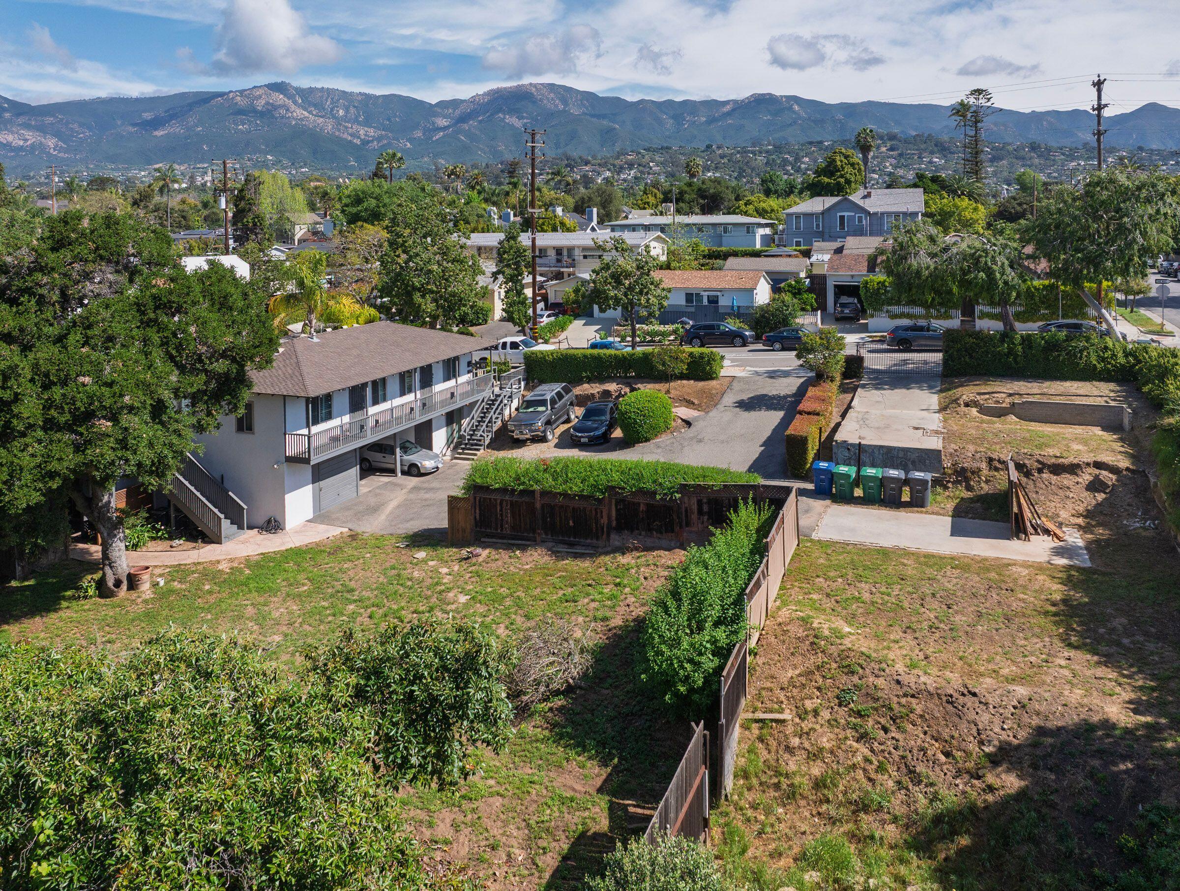 1611 Castillo Street Santa Barbara, CA 93101 - Photo 4 of 12 4
