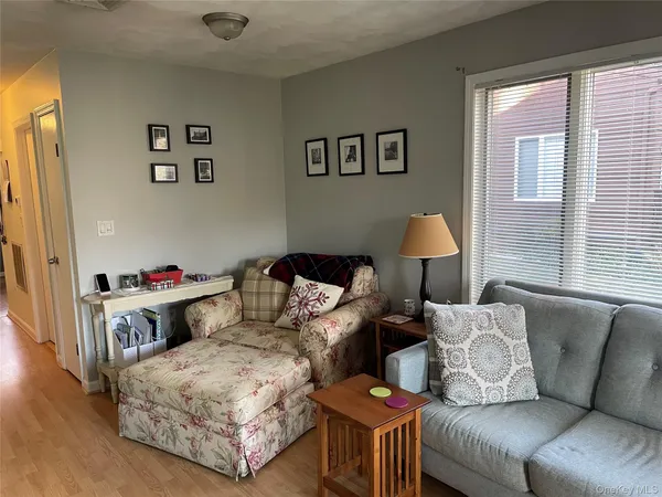 $435,000 | 15 Davids Lane, Ossining, NY 10562