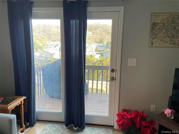 $435,000 | 15 Davids Lane, Ossining, NY 10562