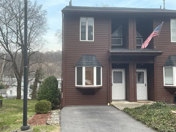$435,000 | 15 Davids Lane, Ossining, NY 10562