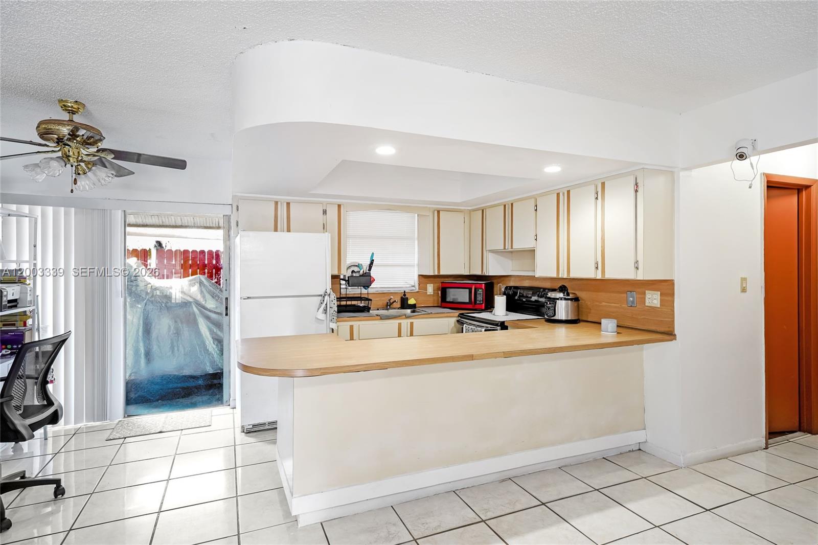 175 East 45th Street Hialeah, FL 33013 - Photo 32 of 39