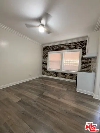 $1,095 | 738 New Hampshire Avenue, Unit 104, Los Angeles, CA 90005