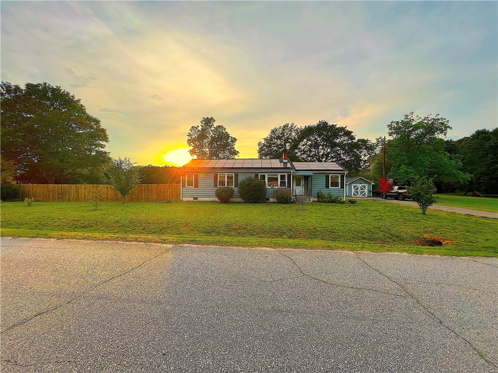 312 Oak Dr Extension Honea Path, SC 29654 - Photo 28 of 33 Gallery Image 28