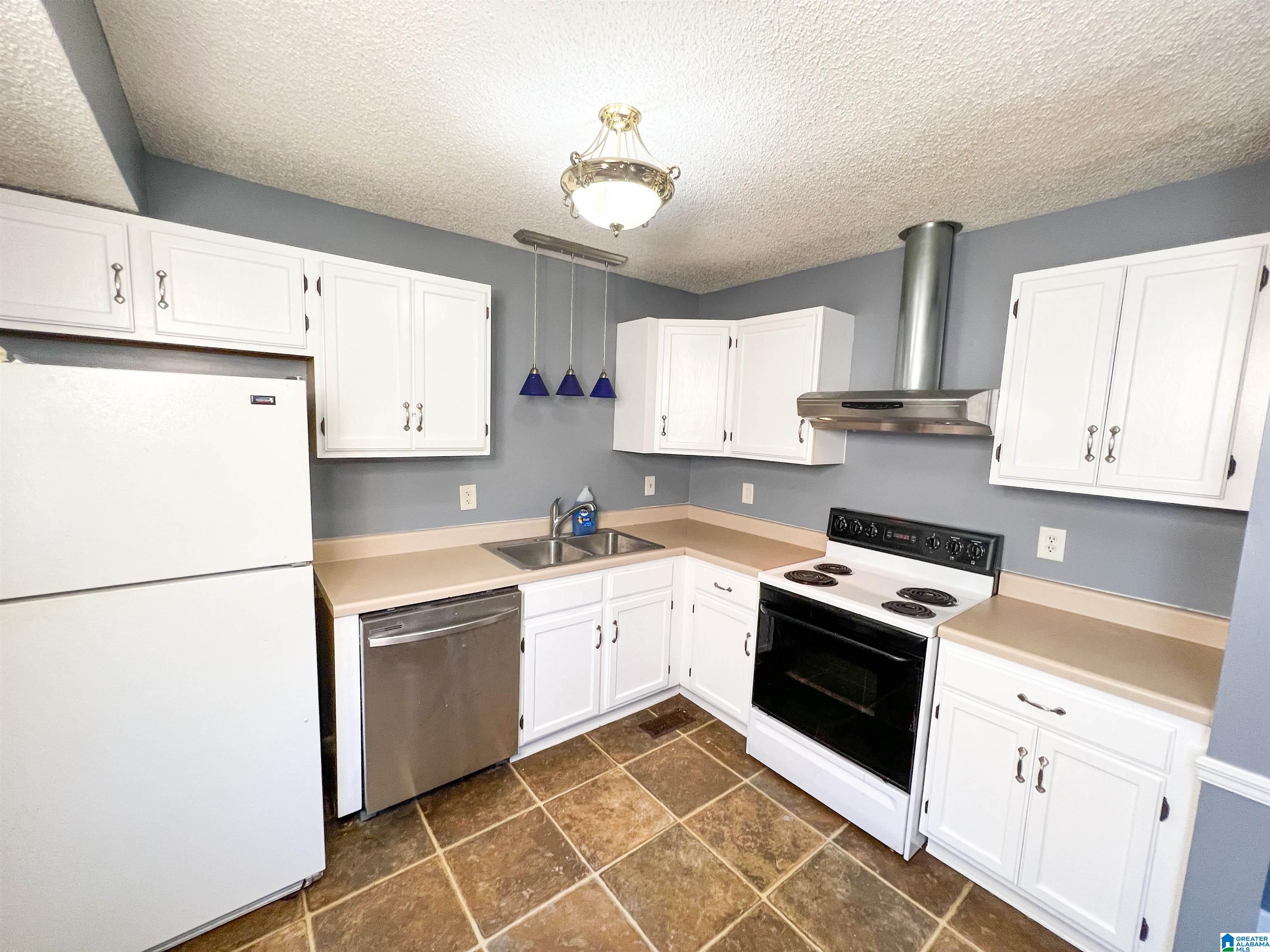 5201 Glade Road Anniston, AL 36206 - Photo 7 of 27