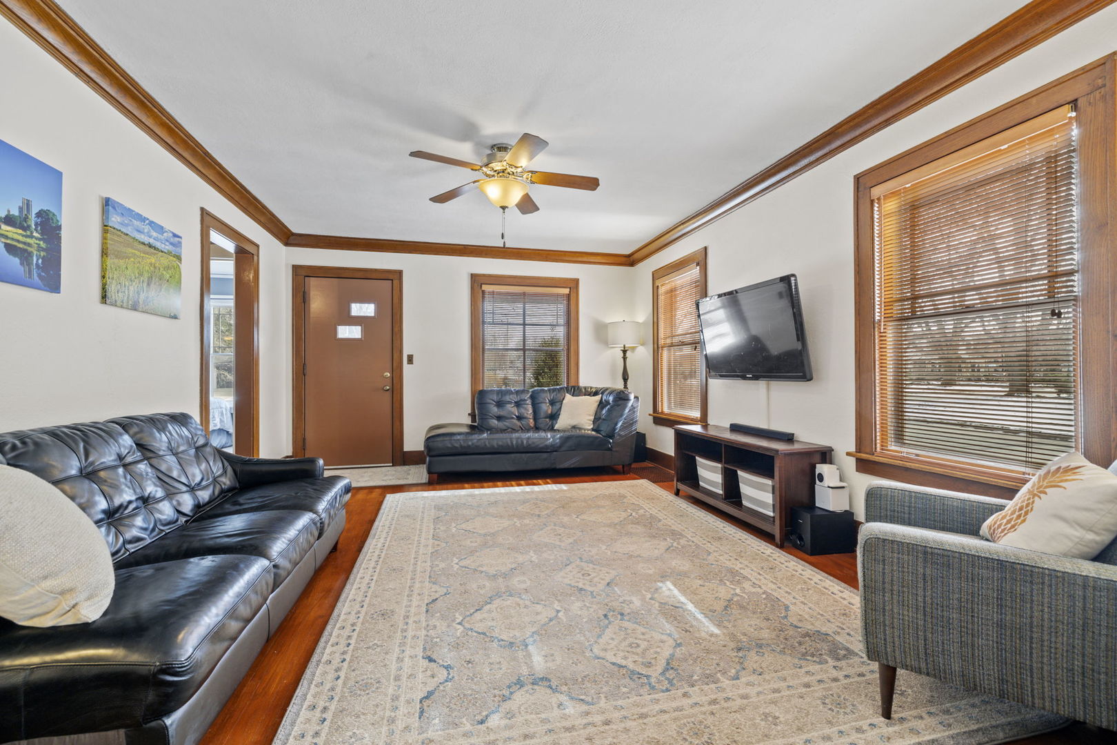 603 North Brainard Street Naperville, IL 60563 - Photo 11 of 44 a living room with furniture and a flat screen tv