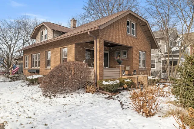 $599,000 | 603 North Brainard Street, Naperville, IL 60563