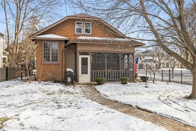 $599,000 | 603 North Brainard Street, Naperville, IL 60563