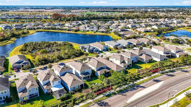 $479,000 | 5516 Silver Sun Drive, Apollo Beach, FL 33572