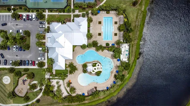 $479,000 | 5516 Silver Sun Drive, Apollo Beach, FL 33572