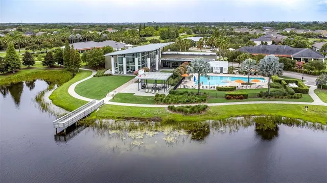 $479,000 | 5516 Silver Sun Drive, Apollo Beach, FL 33572