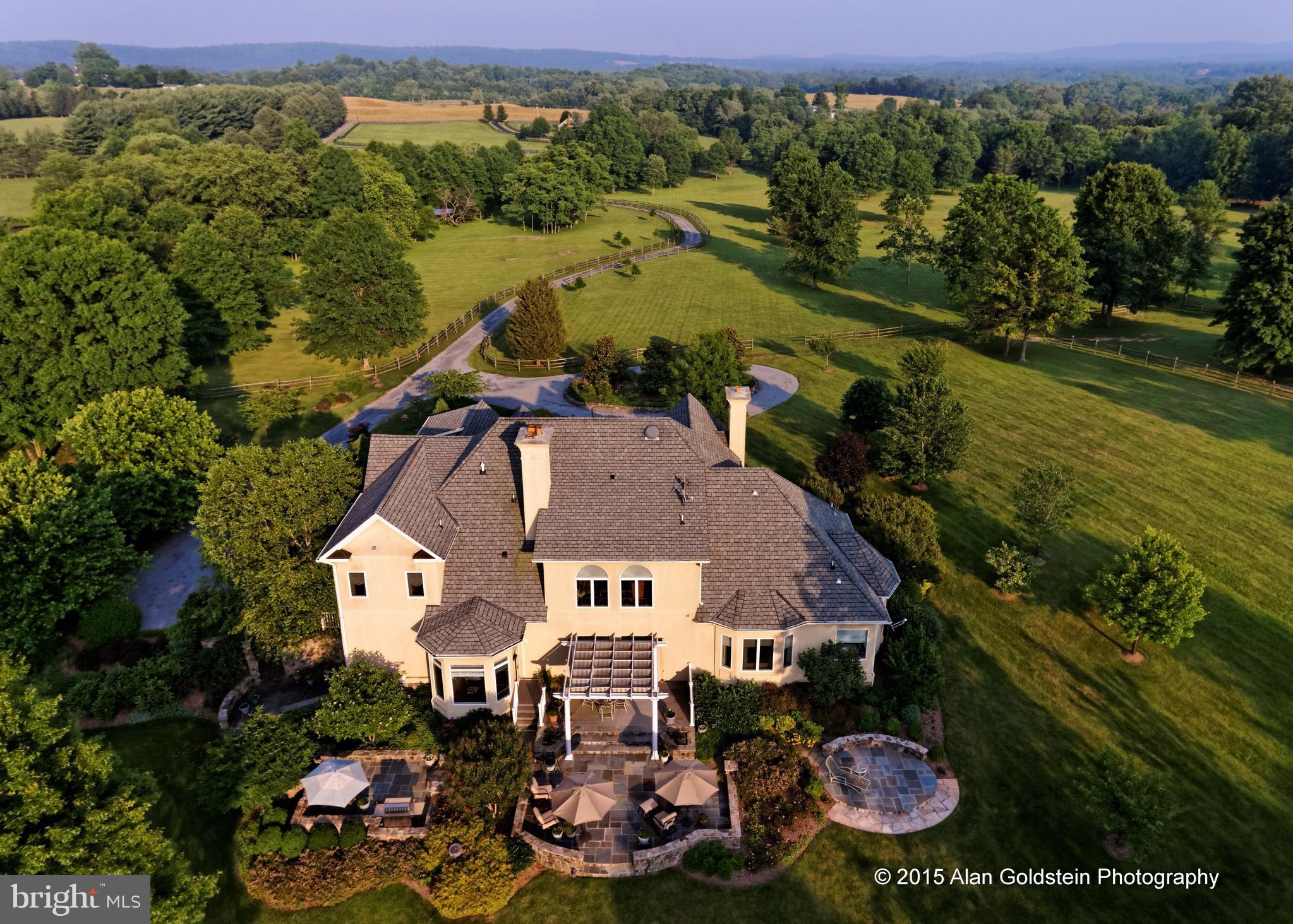 37282 Mountville Road Middleburg, VA 20117 - Photo 2 of 30 Exterior (General)