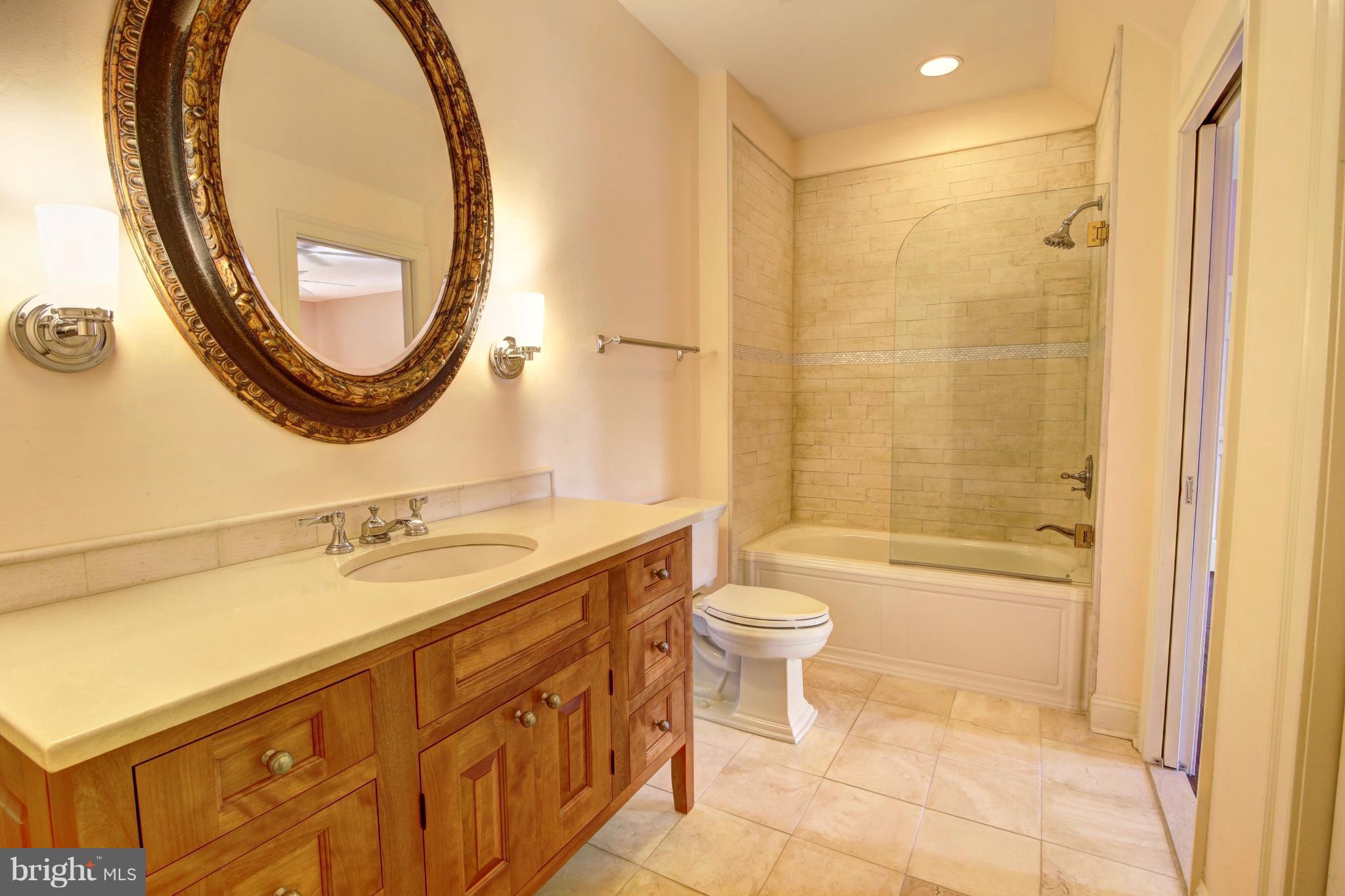 37282 Mountville Road Middleburg, VA 20117 - Photo 20 of 30 Bath