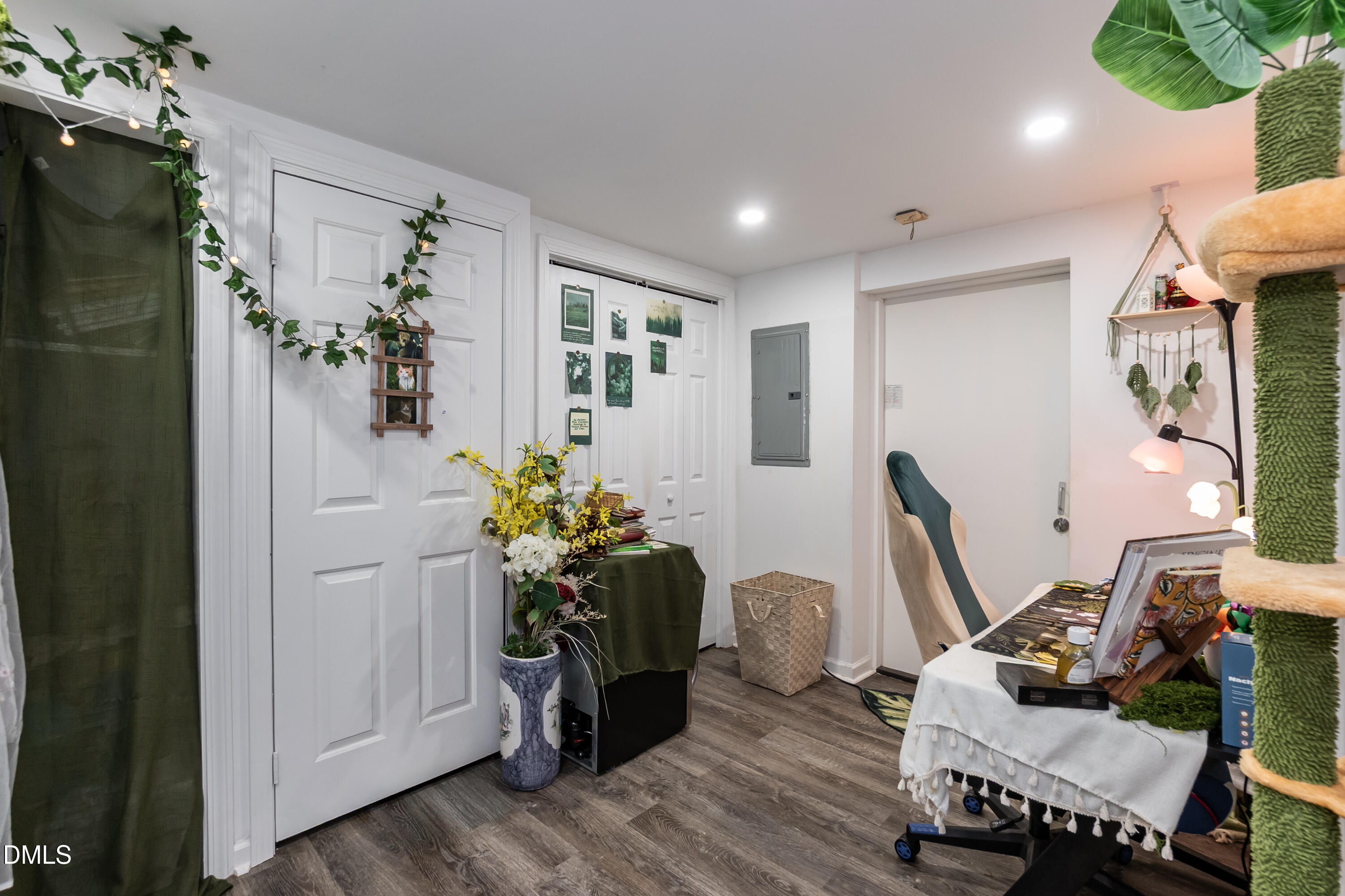 3263 Mill Run Raleigh, NC 27612 - Photo 21 of 26 Unpermitted Flex Space