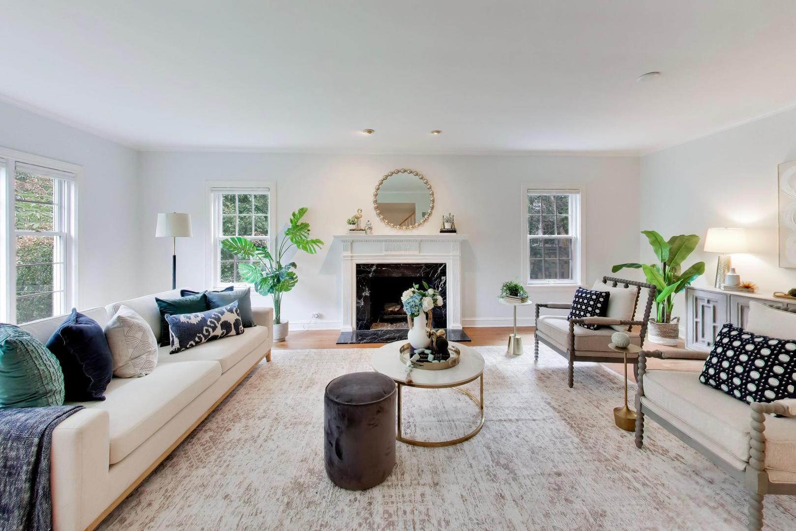 917 Romona Road Wilmette, IL 60091 - Photo 6 of 47 Gallery Image 6