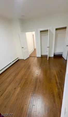 $2,000 | 8 Pennsylvania Avenue, Unit 1, Newark, NJ 07102