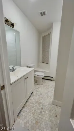 $2,000 | 8 Pennsylvania Avenue, Unit 1, Newark, NJ 07102