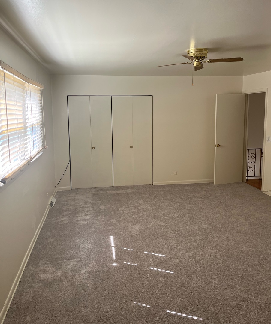 8812 Dee Road Des Plaines, IL 60016 - Photo 5 of 13 a view of an empty room