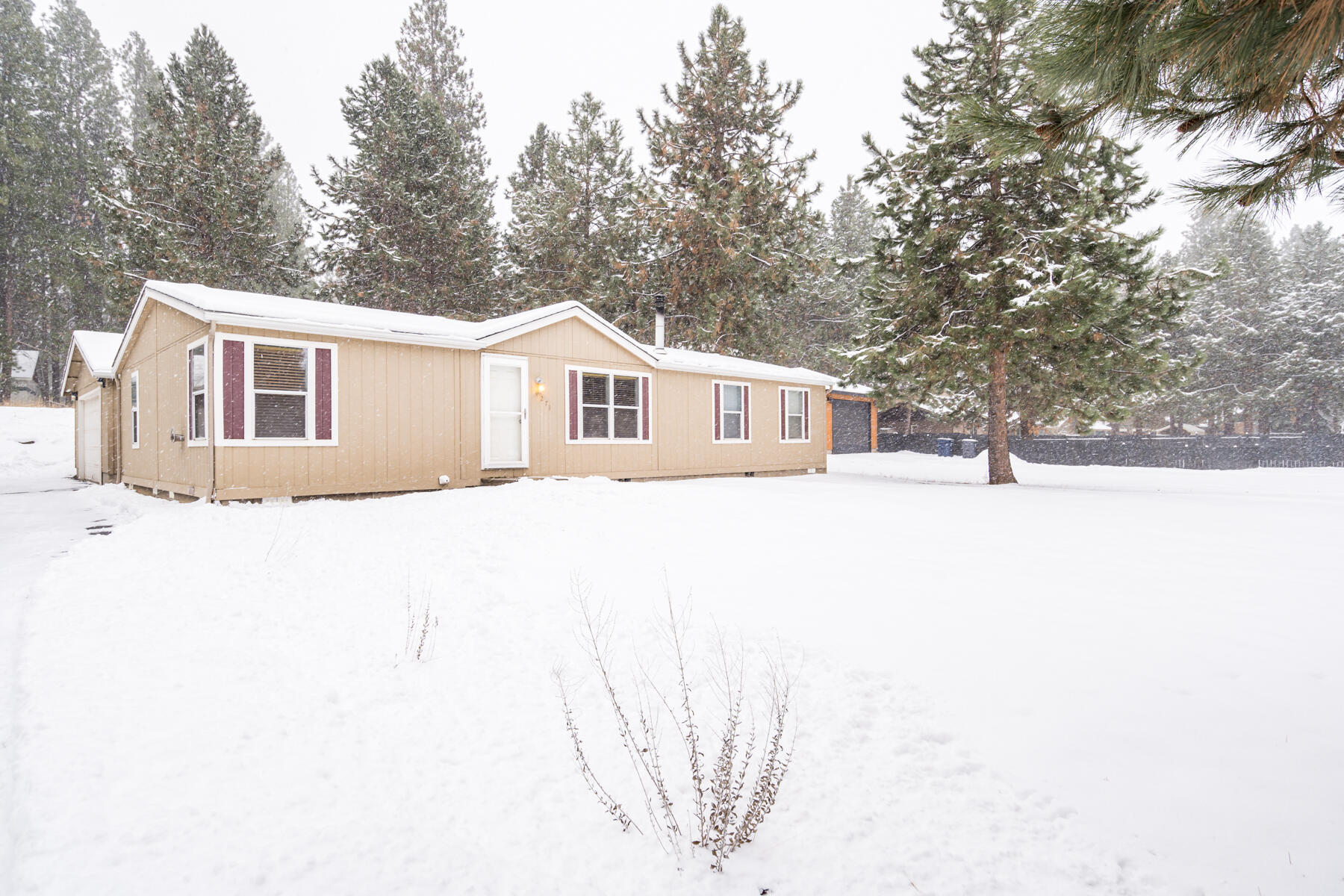 19271 Indian Summer Road Bend, OR 97702 - Photo 46 of 48 a view of house with a yard