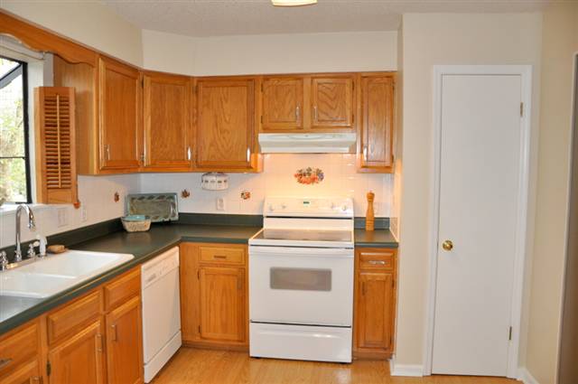 2528 Spring Forest Road, Unit 3 Tallahassee, FL 32301 - Photo 19 of 25 Gallery Image 19