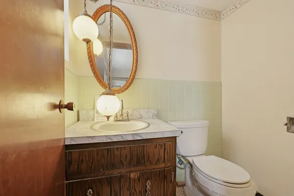 $230,000 | 387 Madison Avenue, Calumet City, IL 60409