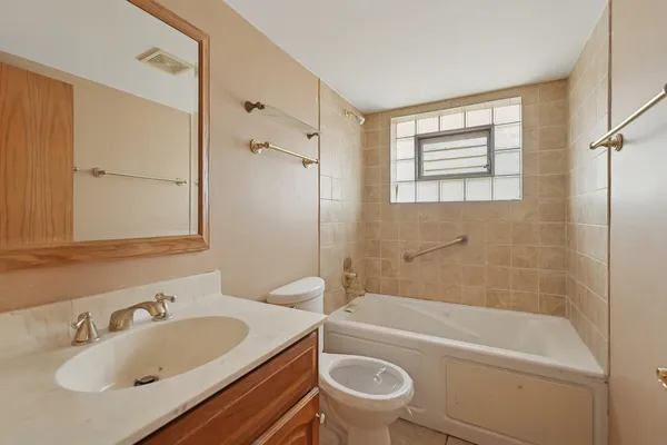 $230,000 | 387 Madison Avenue, Calumet City, IL 60409
