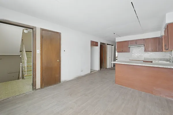 $230,000 | 387 Madison Avenue, Calumet City, IL 60409