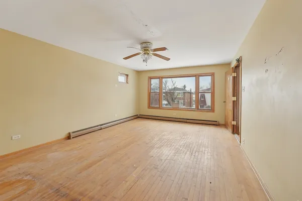 $230,000 | 387 Madison Avenue, Calumet City, IL 60409