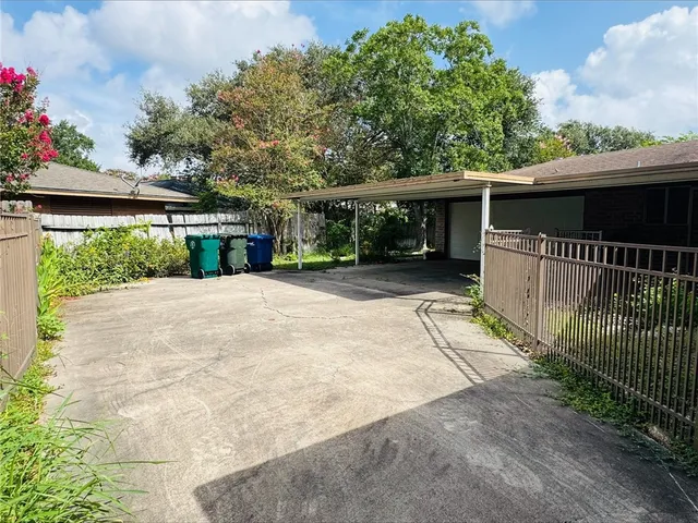 $1,995 | 5905 St Andrews Drive, Corpus Christi, TX 78413