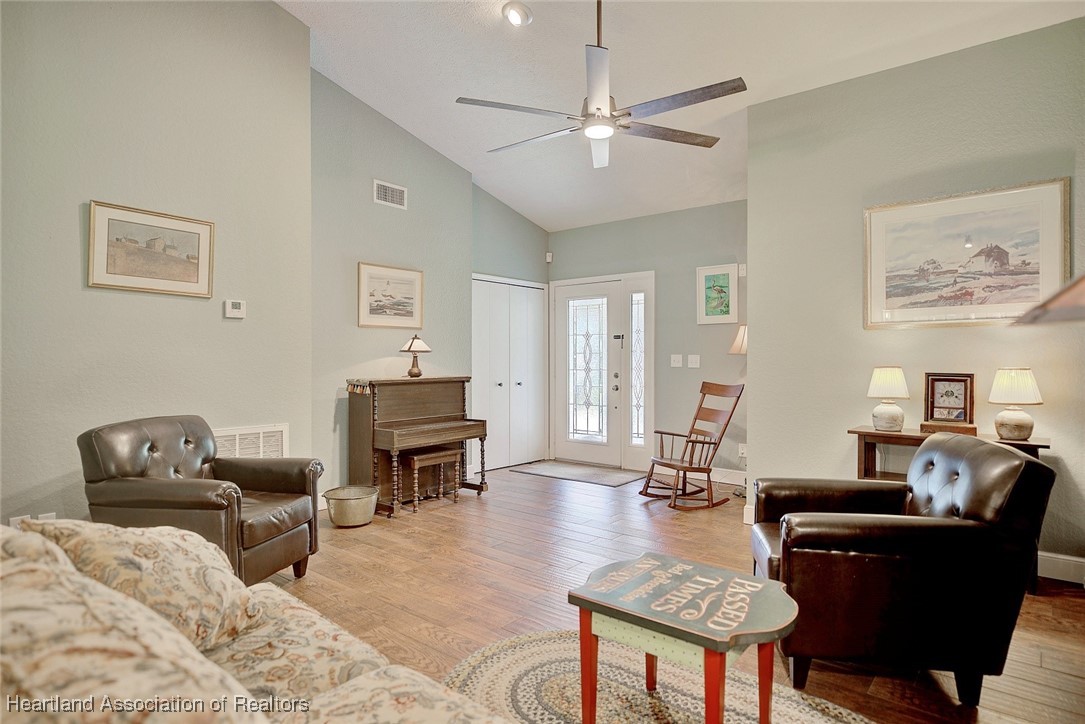 3101 North Bowden Road Avon Park, FL 33825 - Photo 3 of 45 Gallery Image 3