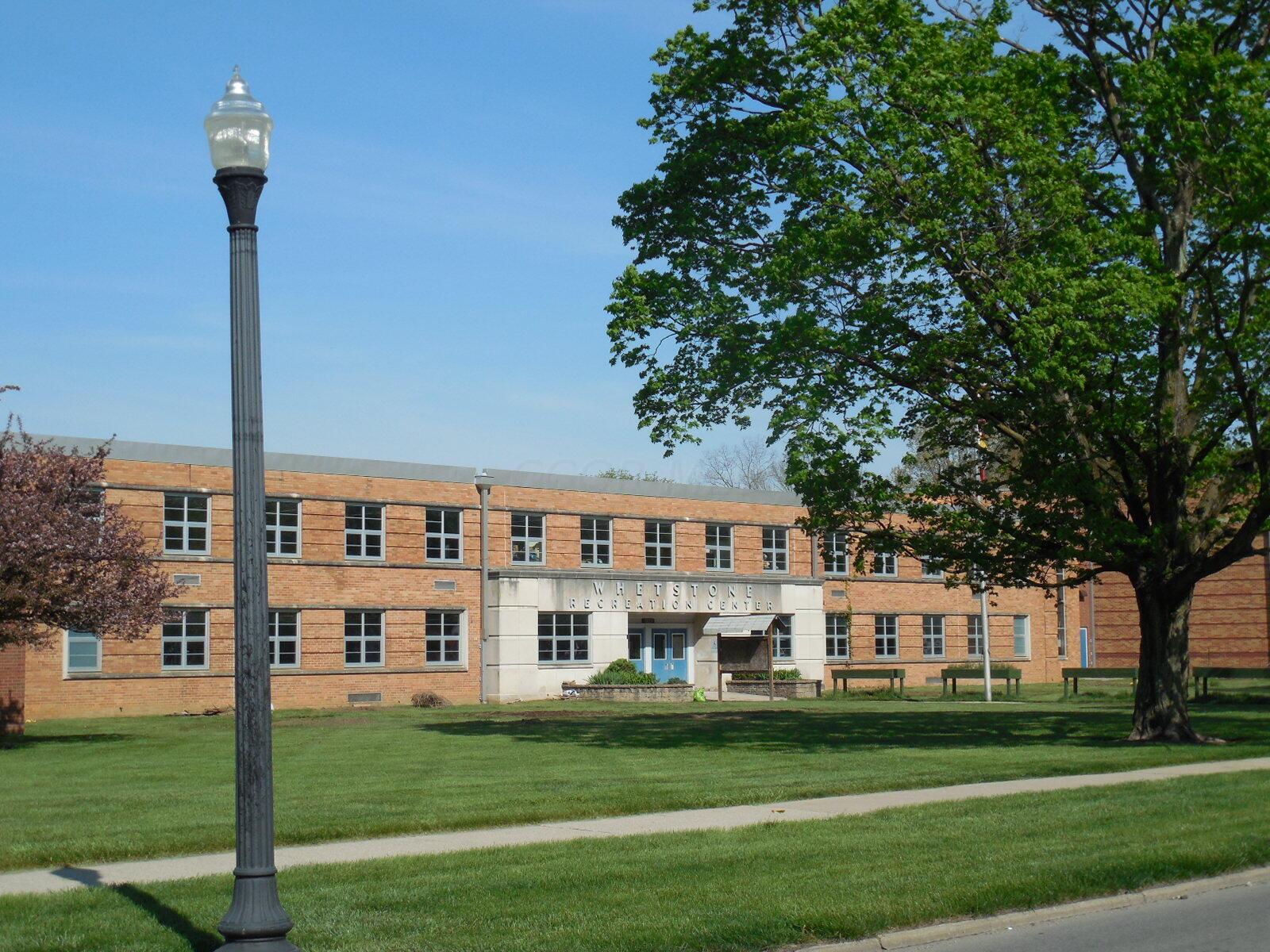 261 Wetmore Road Columbus, OH 43214 - Photo 30 of 38 Whetstone Rec Center