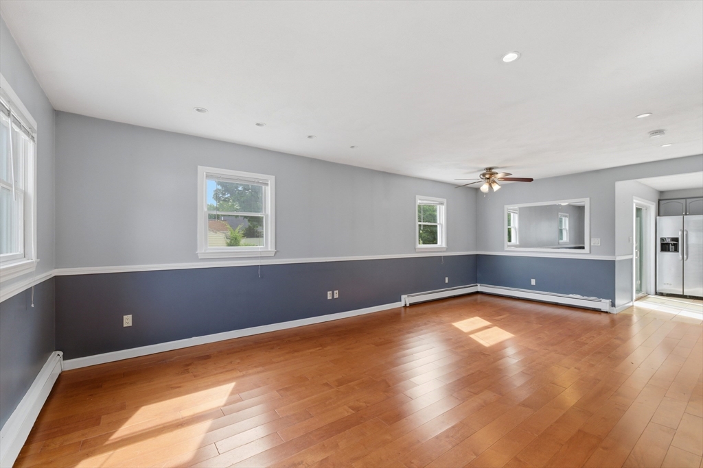 16 Elm Street Reading, MA 01867 - Photo 18 of 42