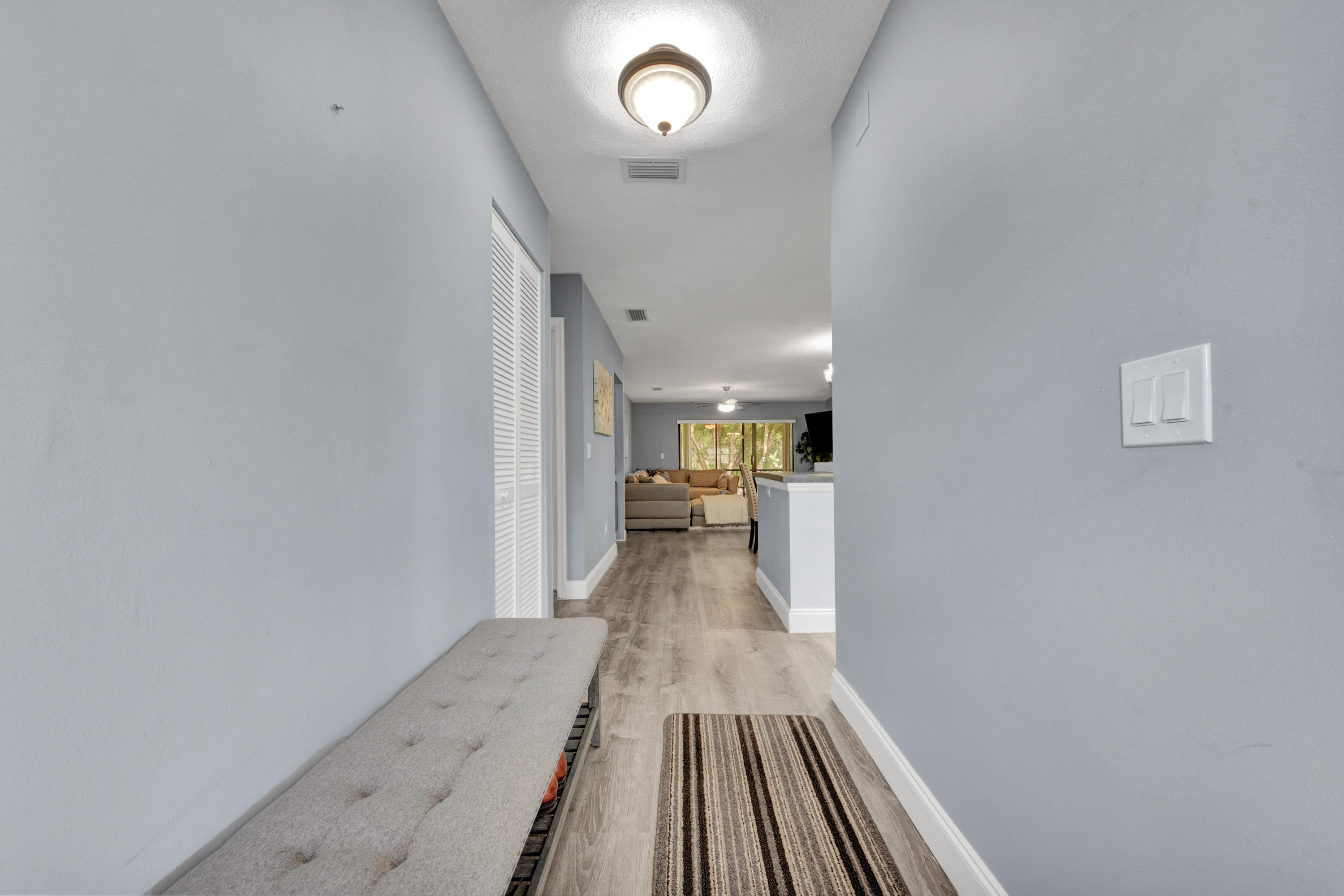 21866 Cypress Circle, Unit 31E Boca Raton, FL 33433 - Photo 12 of 21 entryway-o
