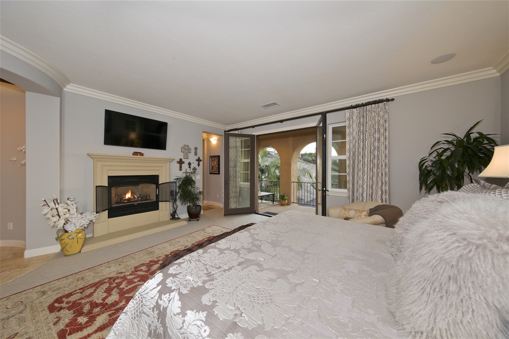 2436 Lapis Road Carlsbad, CA 92009 - Photo 10 of 25