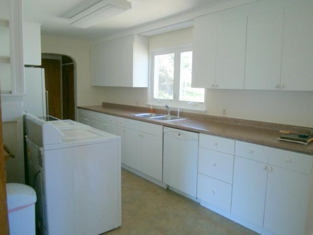 84 Marston Road Waterville, ME 04901 - Photo 4 of 20 Kitchen.