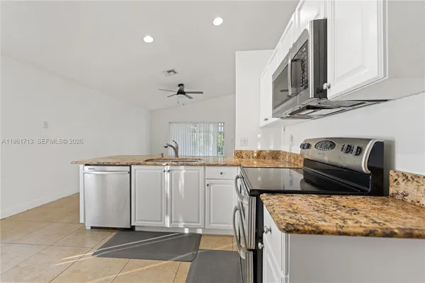 $3,000 | 17491 Southwest 33rd Street, Miramar, FL 33029