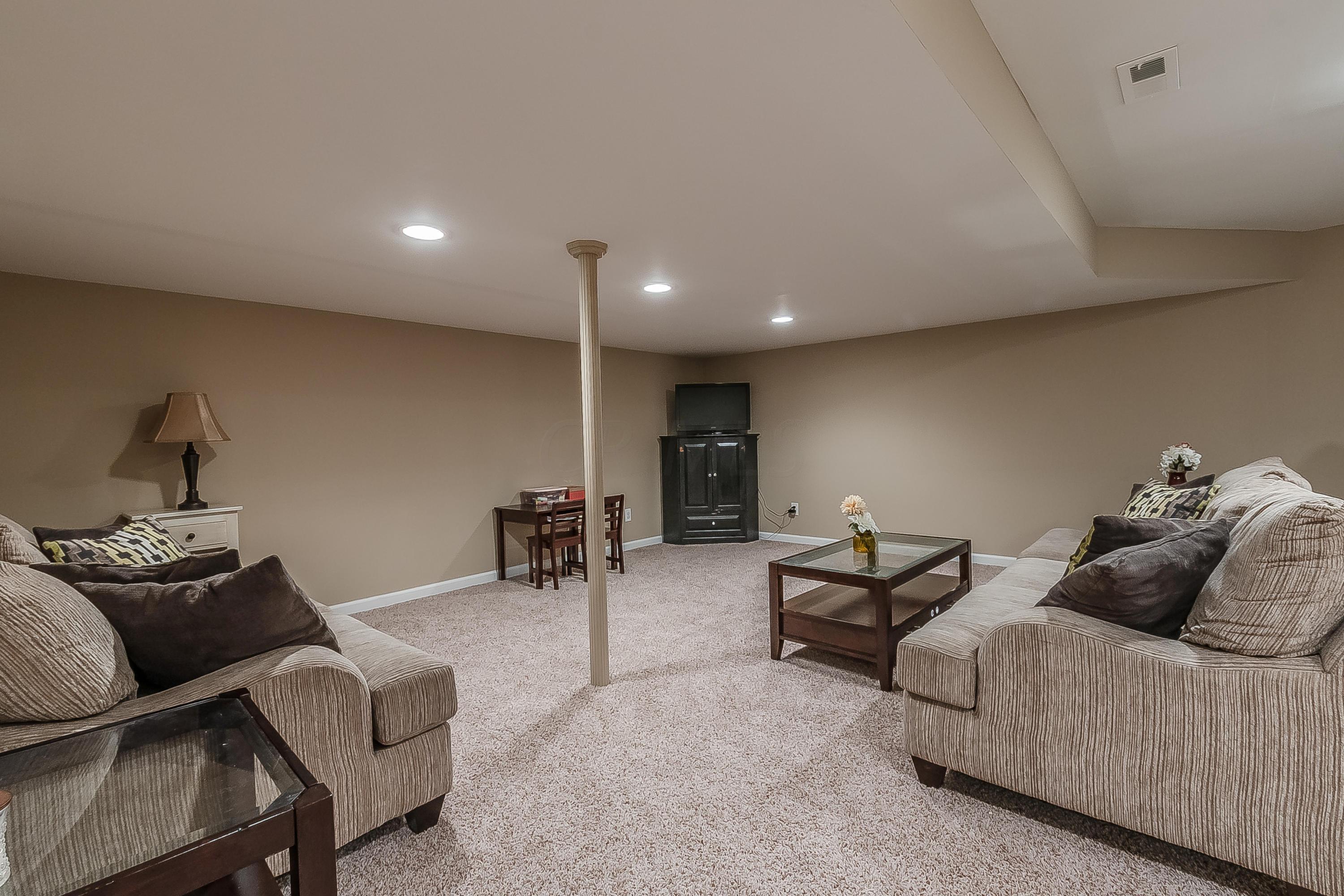 5390 Winters Run Road Dublin, OH 43016 - Photo 26 of 34