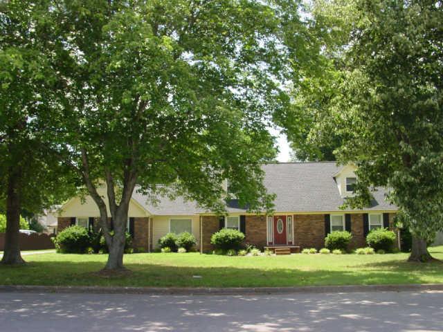 2511 Cabot Court Murfreesboro, TN 37129 - Photo 18 of 18 Pretty brick home in great neighborhood, great location!