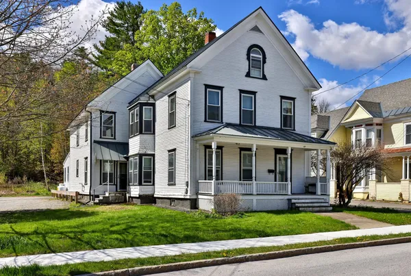 $599,999 | 49 Pleasant Street, Ludlow, VT 05149