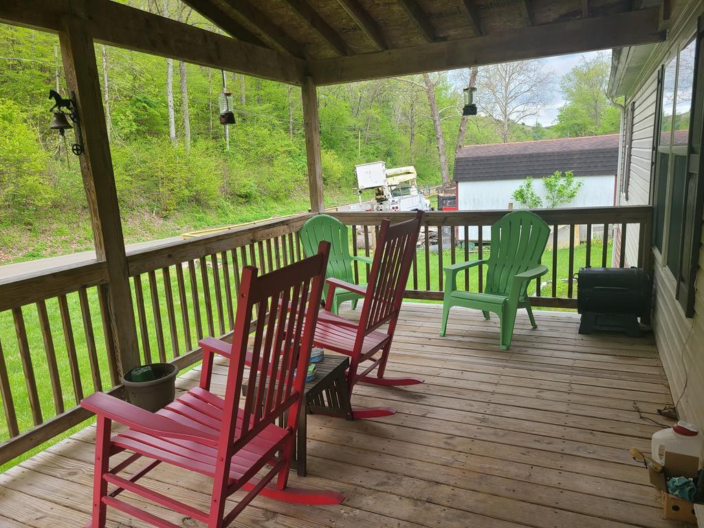 137 Sycamore Rd 6
